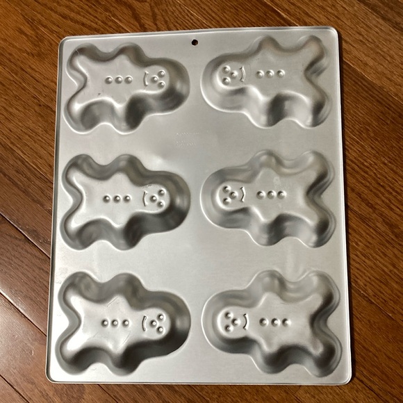 Wilton  - Vintage 1990 Aluminum GINGERBREAD BOY NOVELTY BAKING PAN - Picture 2 of 11